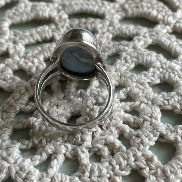 Chalcedony Sterling Silver Ring - Picture 3 of 5